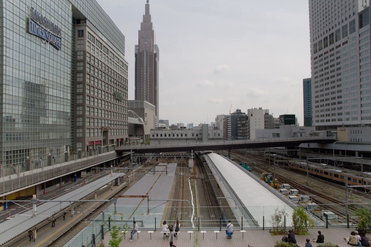 Basta Shinjuku Penguin Plaza