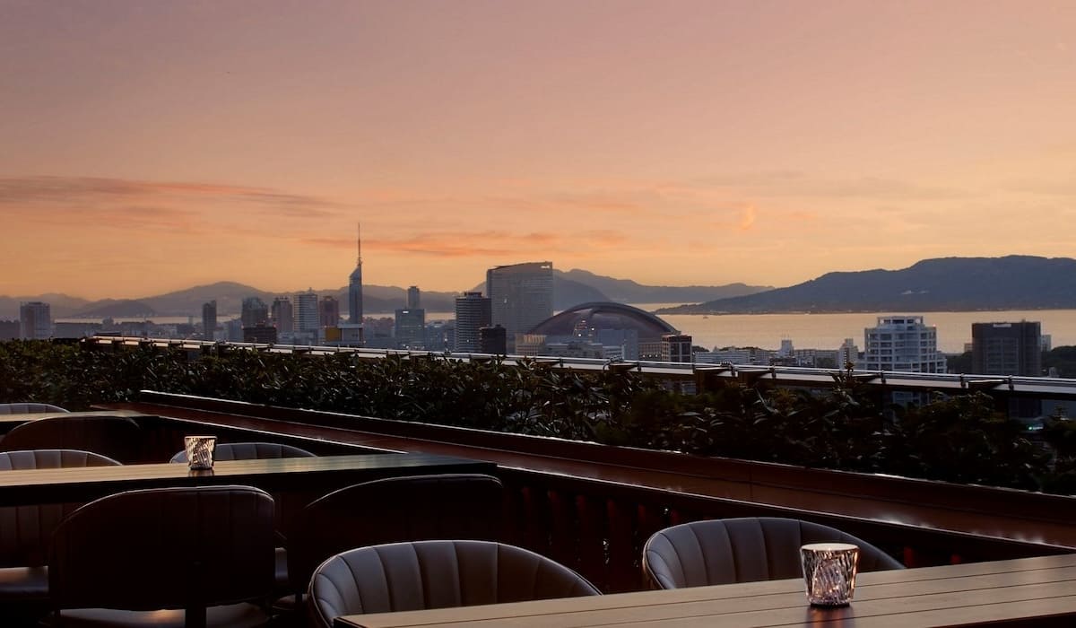 The Ritz-Carlton, Top Floor Bar【Bay】