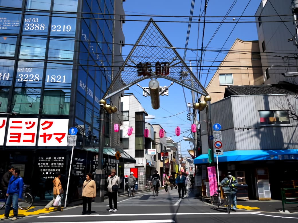 Yakushi Ai Road Shopping Street